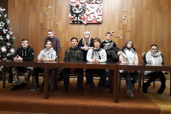 Náhledová fotka k článku: Návštěva Poslanecké sněmovny Parlamentu ČR