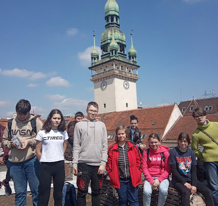 Náhledová fotka k článku: Panorámata s 8. B