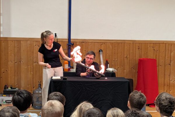 Náhledová fotka k článku: Úžasné divadlo fyziky