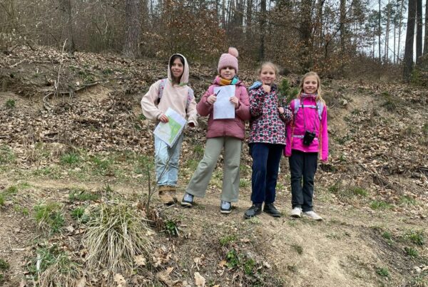 Náhledová fotka k článku: 🌿 3. B na terénní výuce 🌿